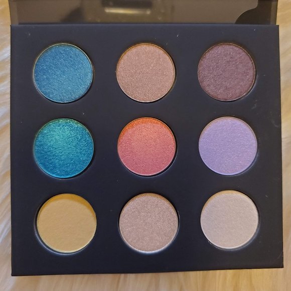 MUFE "Vol. 3" Artist Shadows - Picture 2 of 2